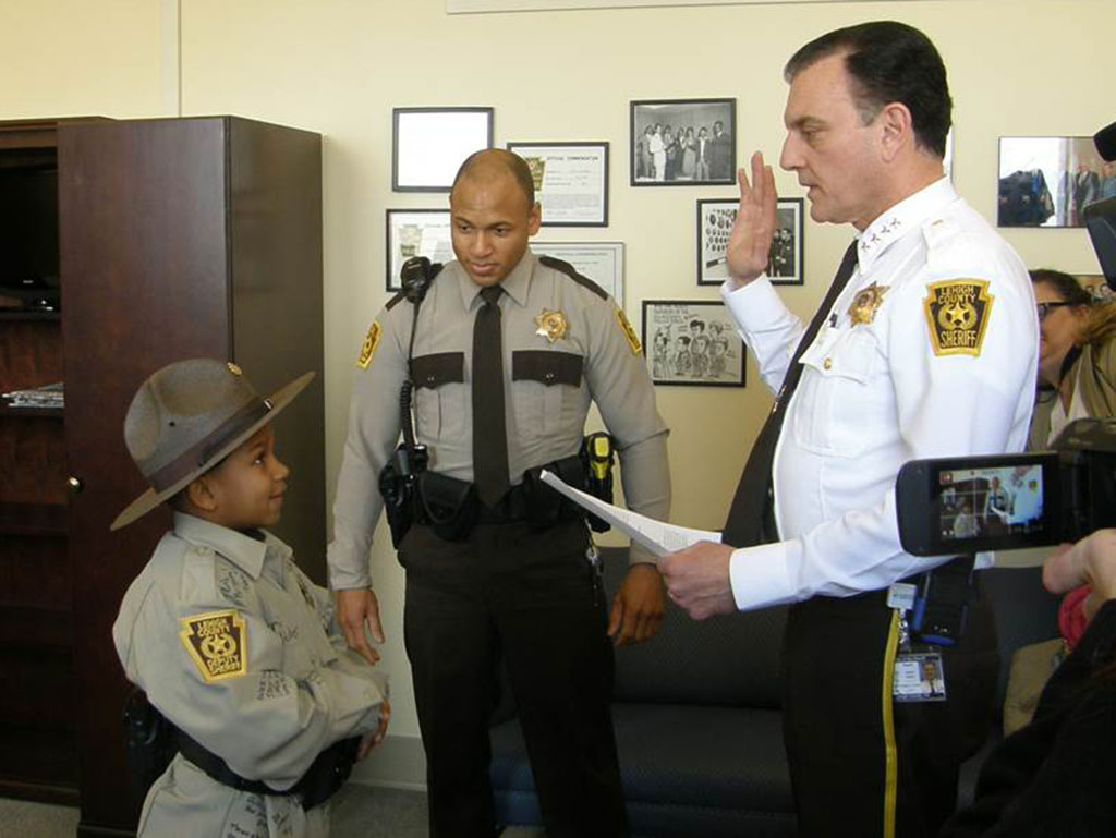 Sheriff for a day Picture 1